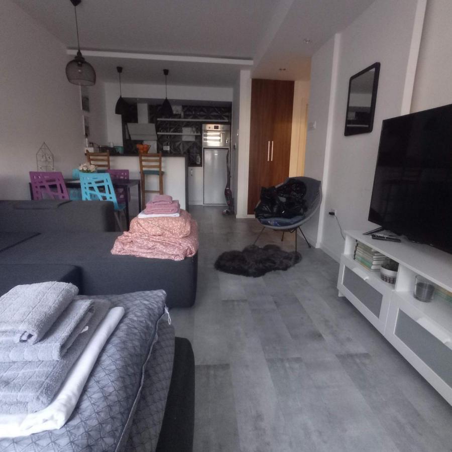 Chill Out Apartment Novi Sad Dış mekan fotoğraf